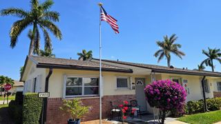 2800 Ashley Drive E B, West Palm Beach, FL 33415