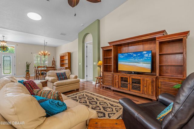 12 Jolynn Drive, Ormond Beach, FL 32174