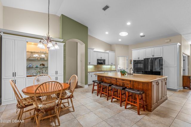 12 Jolynn Drive, Ormond Beach, FL 32174