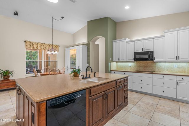 12 Jolynn Drive, Ormond Beach, FL 32174