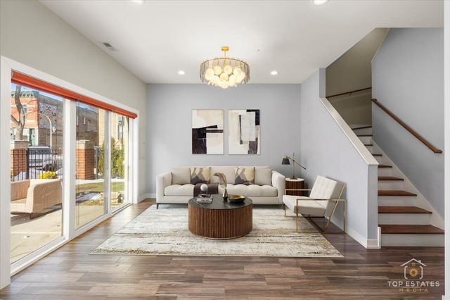 2253 W Coulter Street 1, Chicago, IL 60608