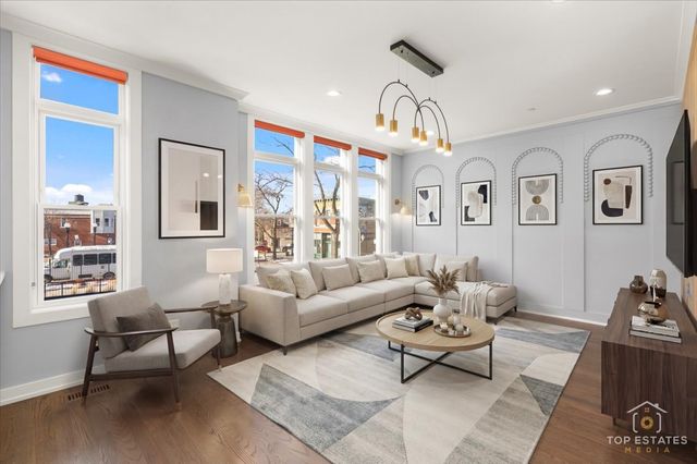 2253 W Coulter Street 1, Chicago, IL 60608