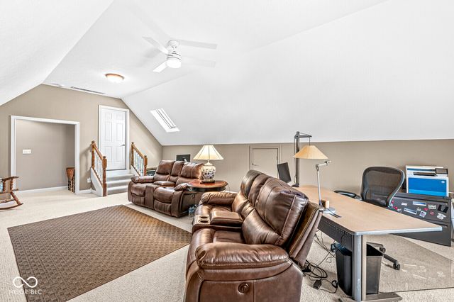 8730 Vintner Way, Indianapolis, IN 46256