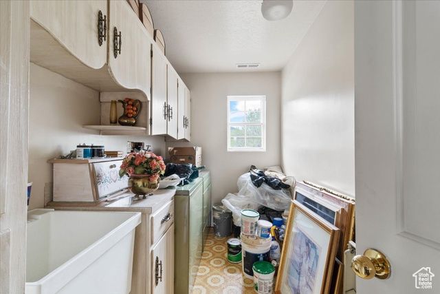 106 E 300 S, Manti, UT 84642