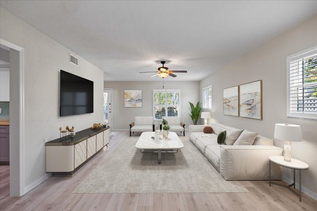 7886 9TH AVENUE S, St Petersburg, FL 33707