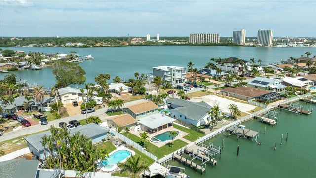 7886 9TH AVENUE S, St Petersburg, FL 33707