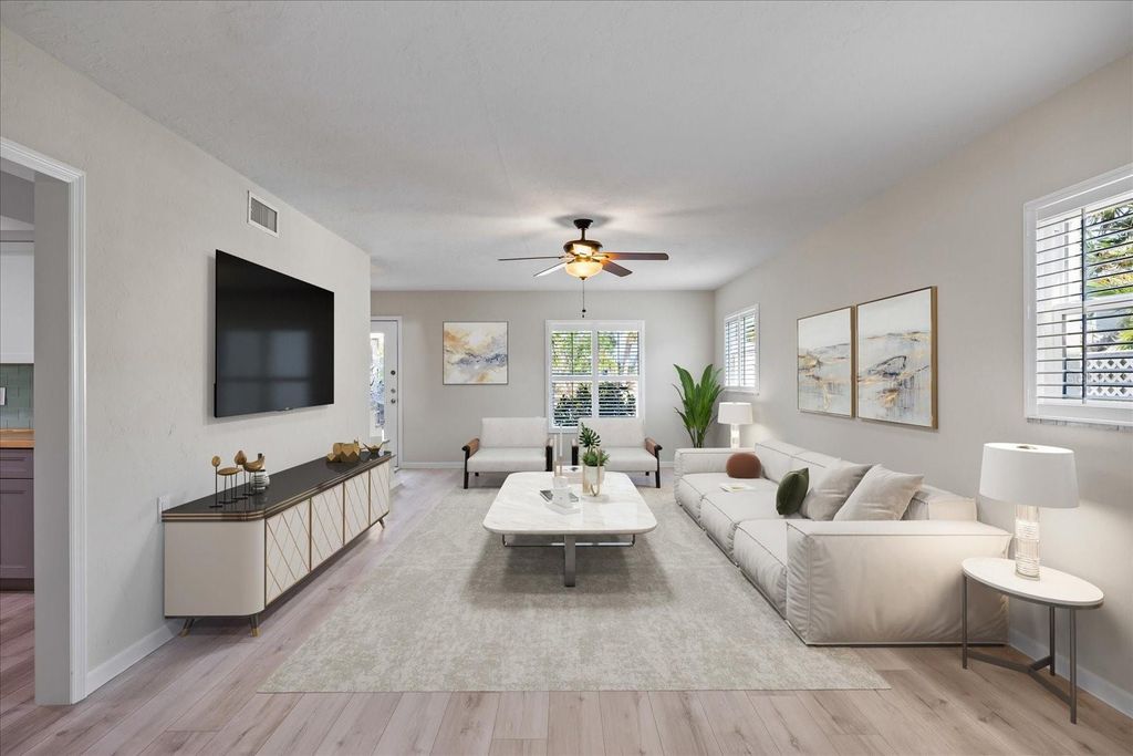 Image 11 of property listing at 7886 9TH AVENUE S, St Petersburg, FL 33707