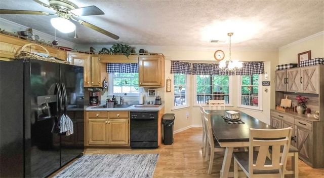 712 Honeysuckle Lane, Temple, GA 30179