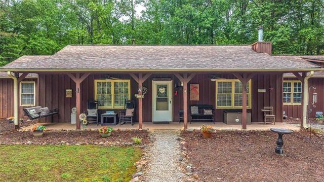 712 Honeysuckle Lane, Temple, GA 30179