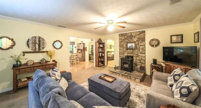712 Honeysuckle Lane, Temple, GA 30179