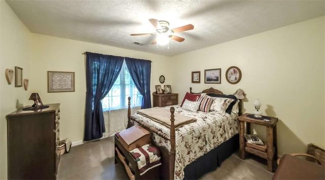 712 Honeysuckle Lane, Temple, GA 30179