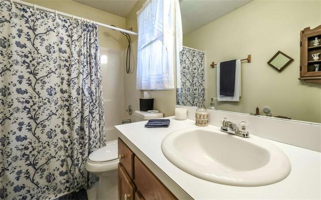 712 Honeysuckle Lane, Temple, GA 30179