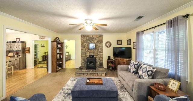 712 Honeysuckle Lane, Temple, GA 30179
