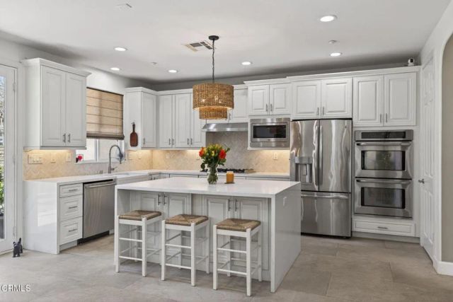 2035 Long Cove Drive, Oxnard, CA 93036