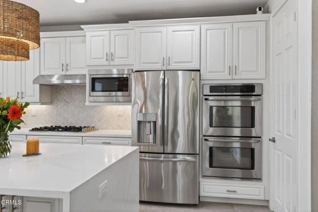 2035 Long Cove Drive, Oxnard, CA 93036