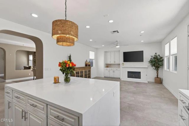 2035 Long Cove Drive, Oxnard, CA 93036