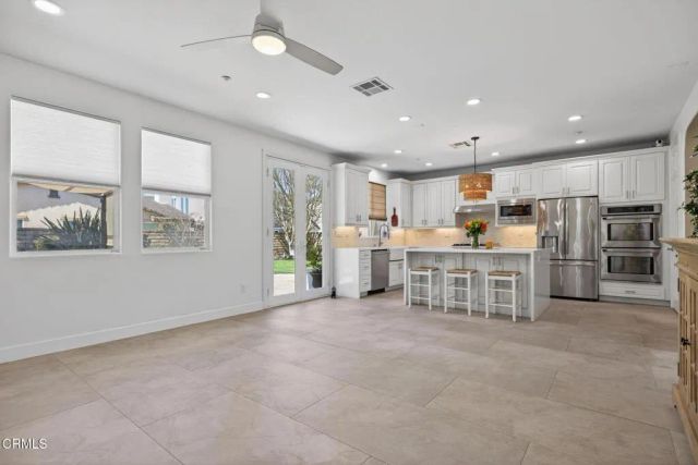 2035 Long Cove Drive, Oxnard, CA 93036