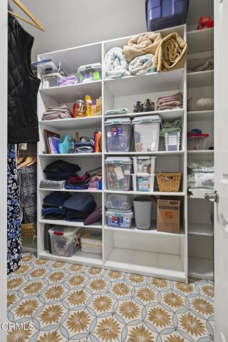 2035 Long Cove Drive, Oxnard, CA 93036