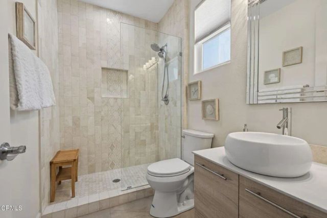 2035 Long Cove Drive, Oxnard, CA 93036