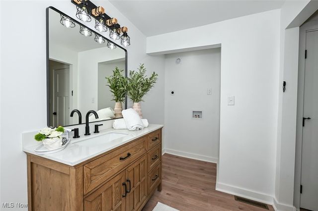 2953 Colon Drive, Copley, OH 44321