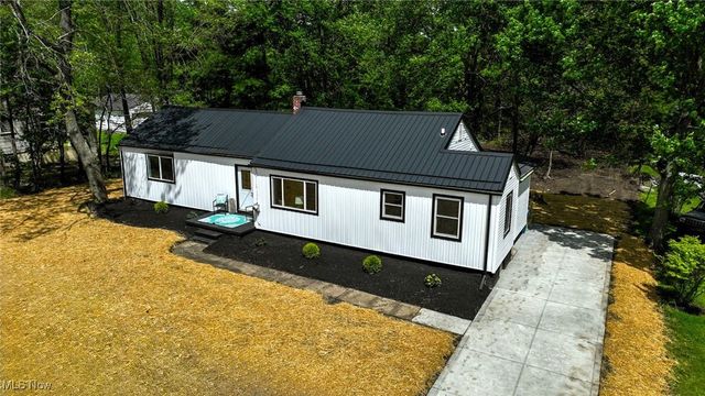 2953 Colon Drive, Copley, OH 44321