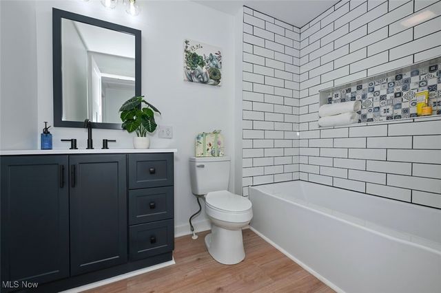 2953 Colon Drive, Copley, OH 44321