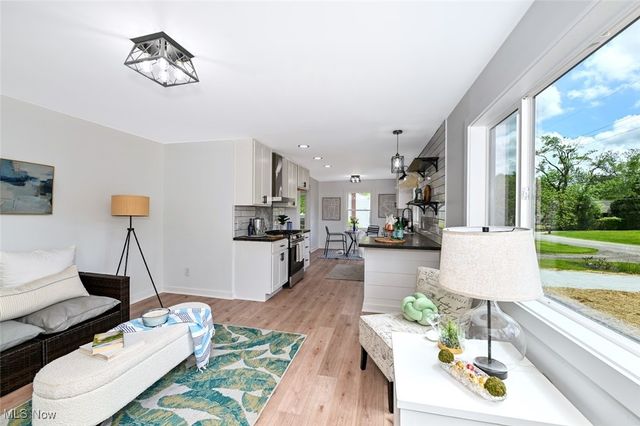 2953 Colon Drive, Copley, OH 44321