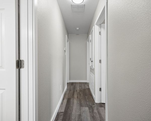 936 S 10th St, Aransas Pass, TX 78336