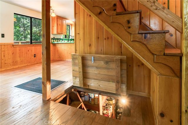 41126 Valley Of The Falls Drive, Forest Falls, CA 92339