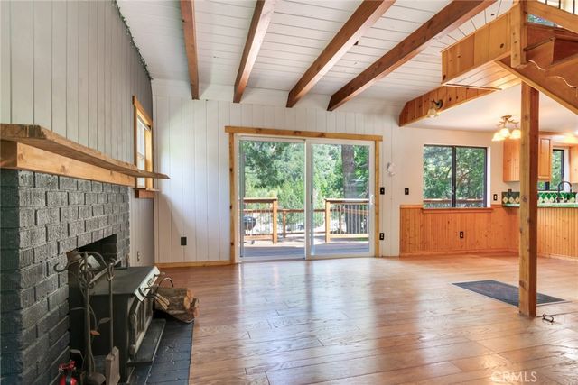 41126 Valley Of The Falls Drive, Forest Falls, CA 92339