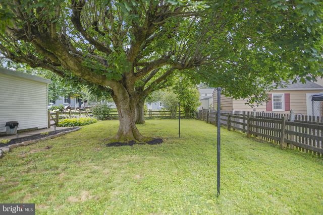 2111 RUSH RD, Abington, PA 19001