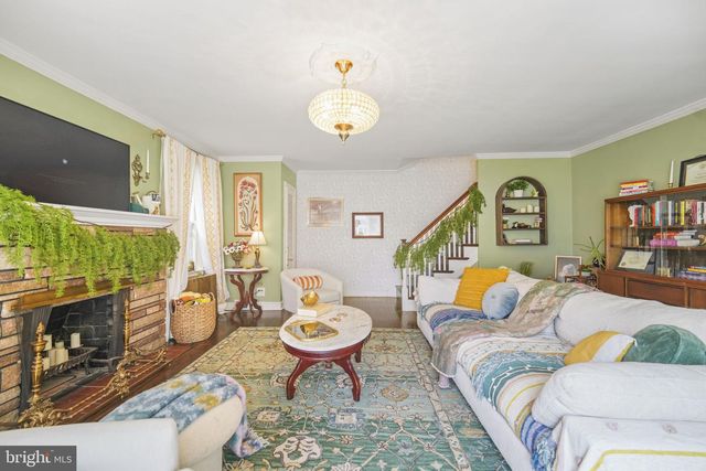 2111 RUSH RD, Abington, PA 19001