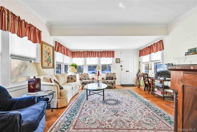 70-49 Loubet Street, Forest Hills, NY 11375
