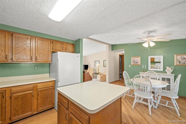 38454 Deer Creek Boulevard, Westland, MI 48185