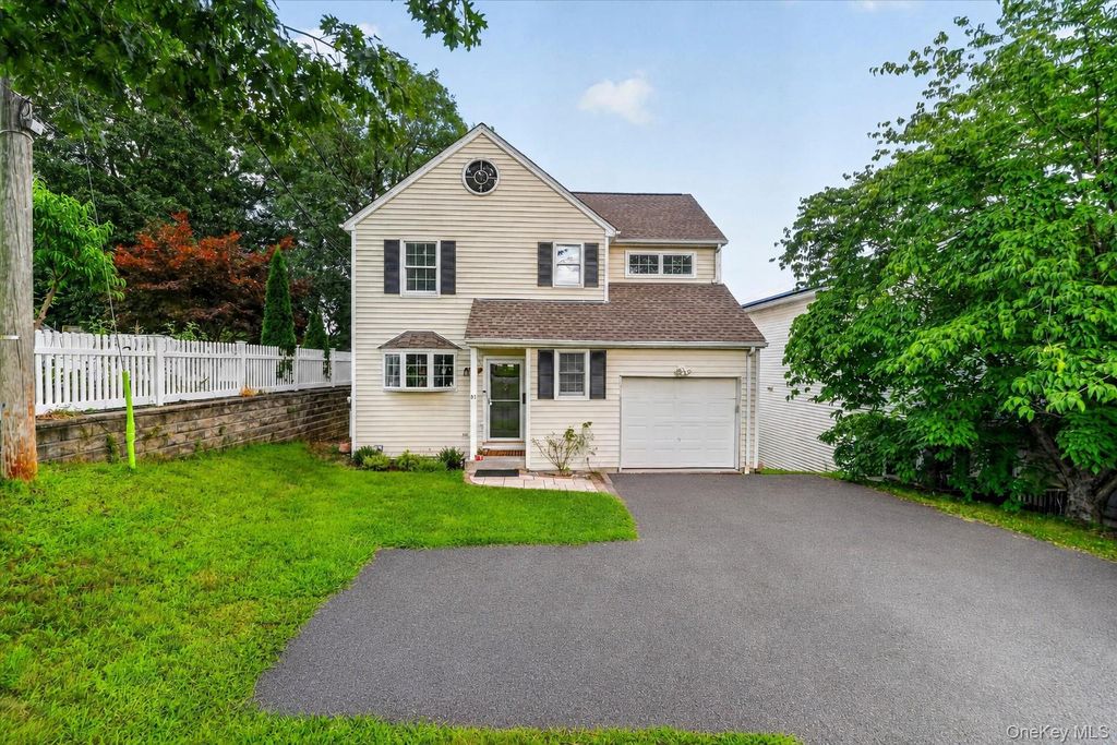 81 Overlook Drive, Valhalla, NY 10595 — exterior