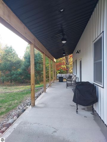 3690 County Road 571, Kalkaska, MI 49646