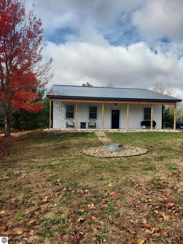 3690 County Road 571, Kalkaska, MI 49646