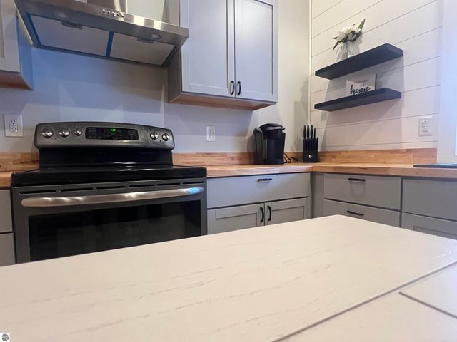 3690 County Road 571, Kalkaska, MI 49646