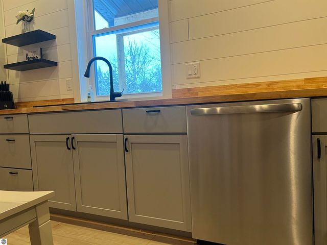 3690 County Road 571, Kalkaska, MI 49646