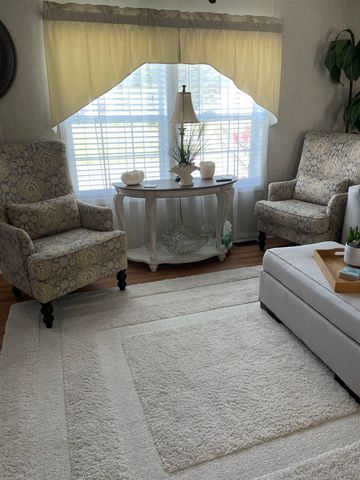 4385 Erie Dr., Little River, SC 29566