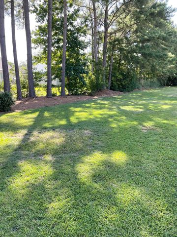 4385 Erie Dr., Little River, SC 29566