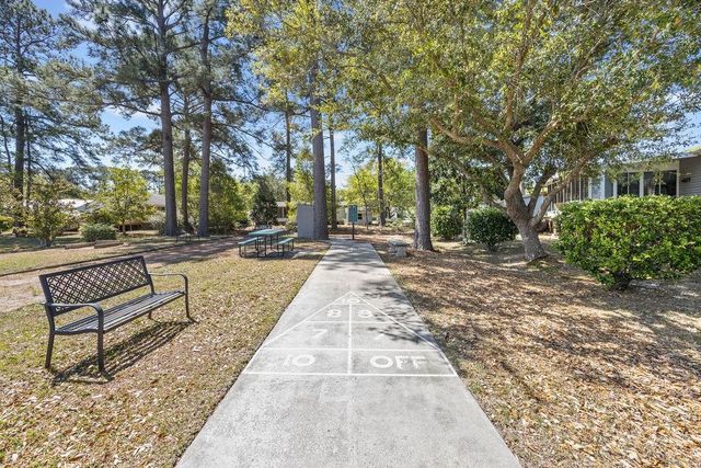 4385 Erie Dr., Little River, SC 29566