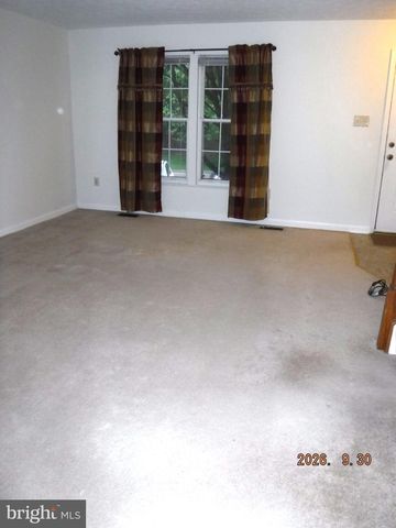 5328 CASTLESTONE DR, Rosedale, MD 21237