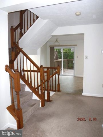 5328 CASTLESTONE DR, Rosedale, MD 21237