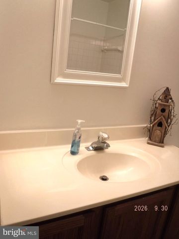 5328 CASTLESTONE DR, Rosedale, MD 21237