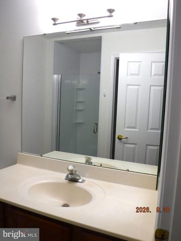 5328 CASTLESTONE DR, Rosedale, MD 21237