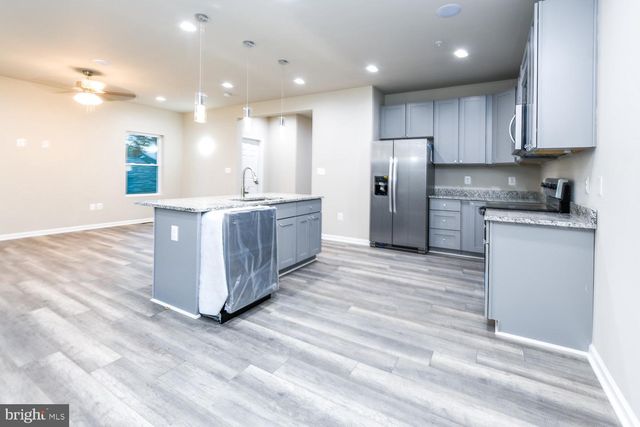 5600 NEWTON ST, Hyattsville, MD 20784