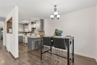 6558 Upper 35th Street N, Oakdale, MN 55128