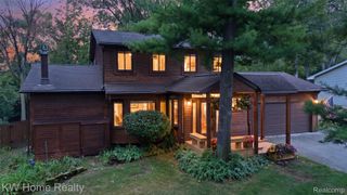 21435 Gill Road, Farmington Hills, MI 48335
