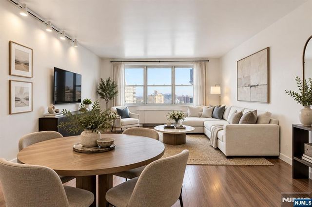 2100 Linwood Avenue 15P, Fort Lee, NJ 07024